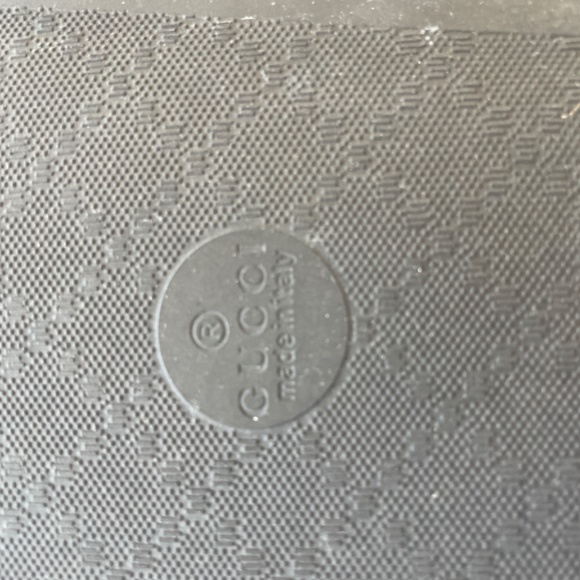 Gucci Men’s Pursuit Printed Tiger Sandal 13 - Picture 4 of 6